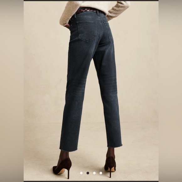 Banana Republic Petite Straight Jean - Picture 3 of 7